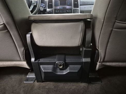 Used 2018 Ford F250 XLT w/ Snow Plow Prep Package image 22