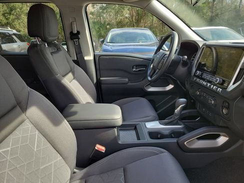New 2026 Nissan Frontier SV w/ Tow Package RWD image 30