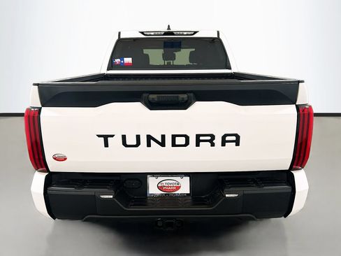 Used 2025 Toyota Tundra SR w/ SR Tow Package RWD image 5