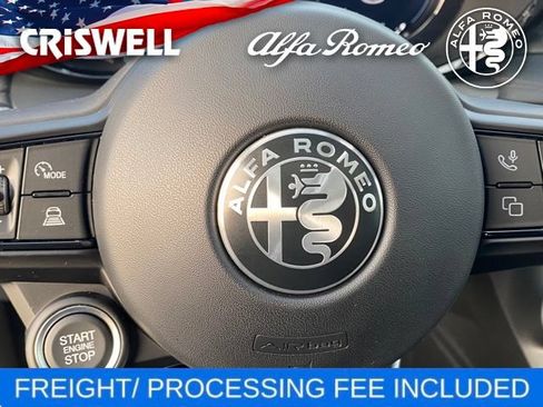 Used 2024 Alfa Romeo Tonale Veloce AWD/4WD image 24