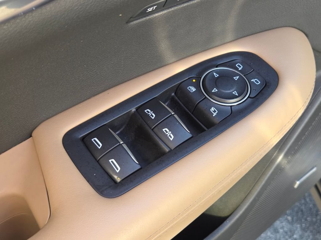 Used 2020 Cadillac XT6 Premium Luxury w/ Platinum Package FWD image 26