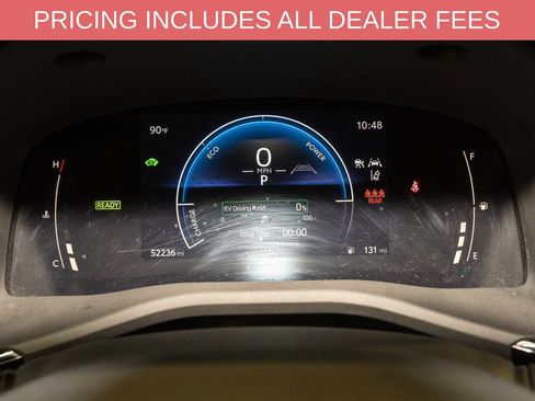 Used 2025 Toyota Camry SE FWD image 17