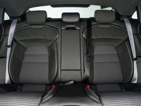 Used 2025 Porsche Taycan 4S AWD/4WD image 24