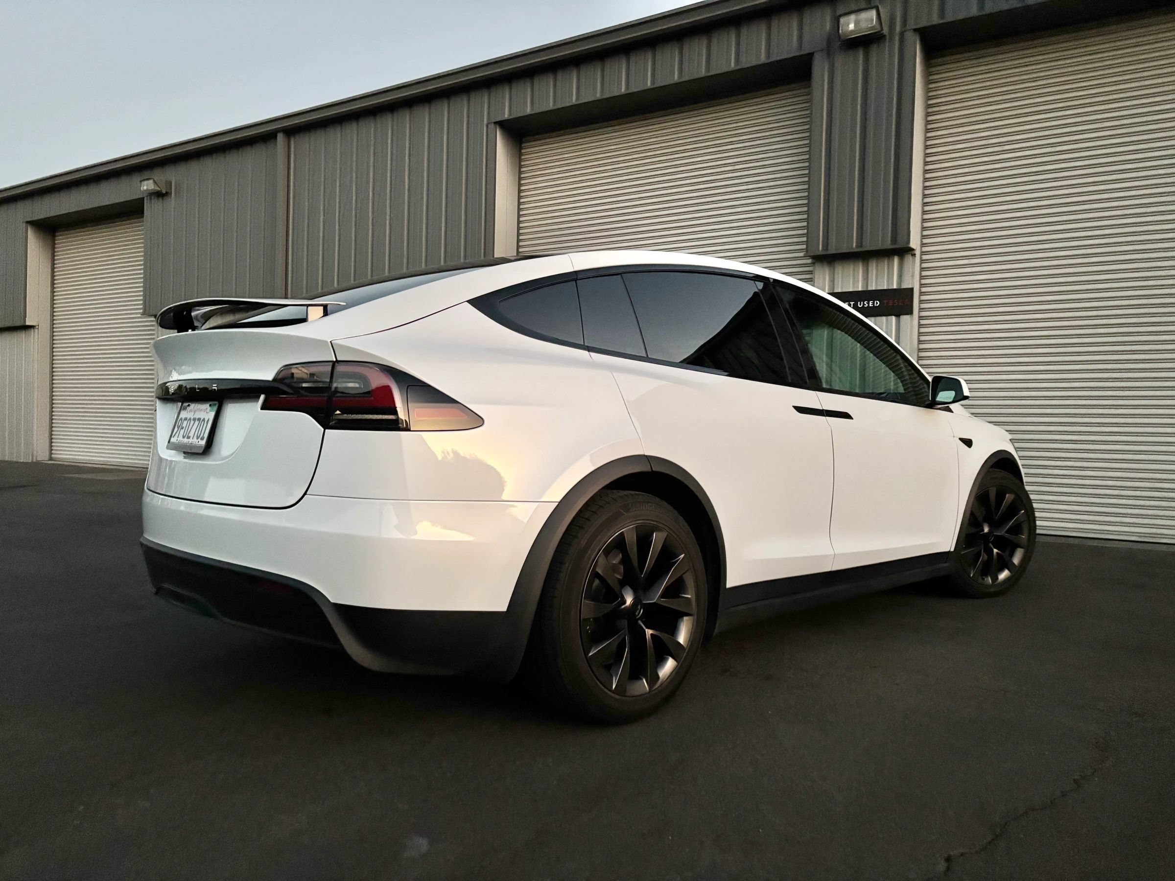 Used 2023 Tesla Model X AWD/4WD image 7