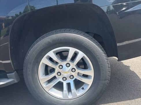 Used 2015 Chevrolet Tahoe LT AWD/4WD image 9