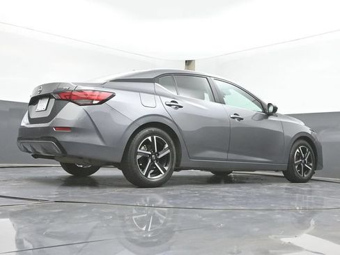 Used 2024 Nissan Sentra SV FWD image 42