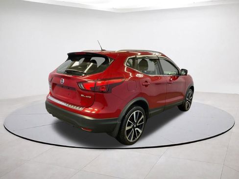 Used 2018 Nissan Rogue Sport SL w/ SL Premium Package AWD/4WD image 7