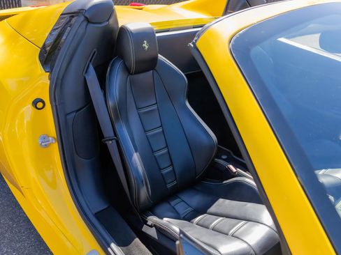 Used 2015 Ferrari 458 Spider Convertible 2D image 69