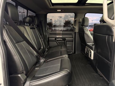 Used 2020 Ford F250 Lariat w/ Lariat Ultimate Package AWD/4WD image 30