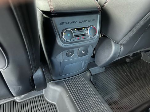Certified 2025 Ford Explorer ST w/ Sun And Sound Package AWD/4WD image 27