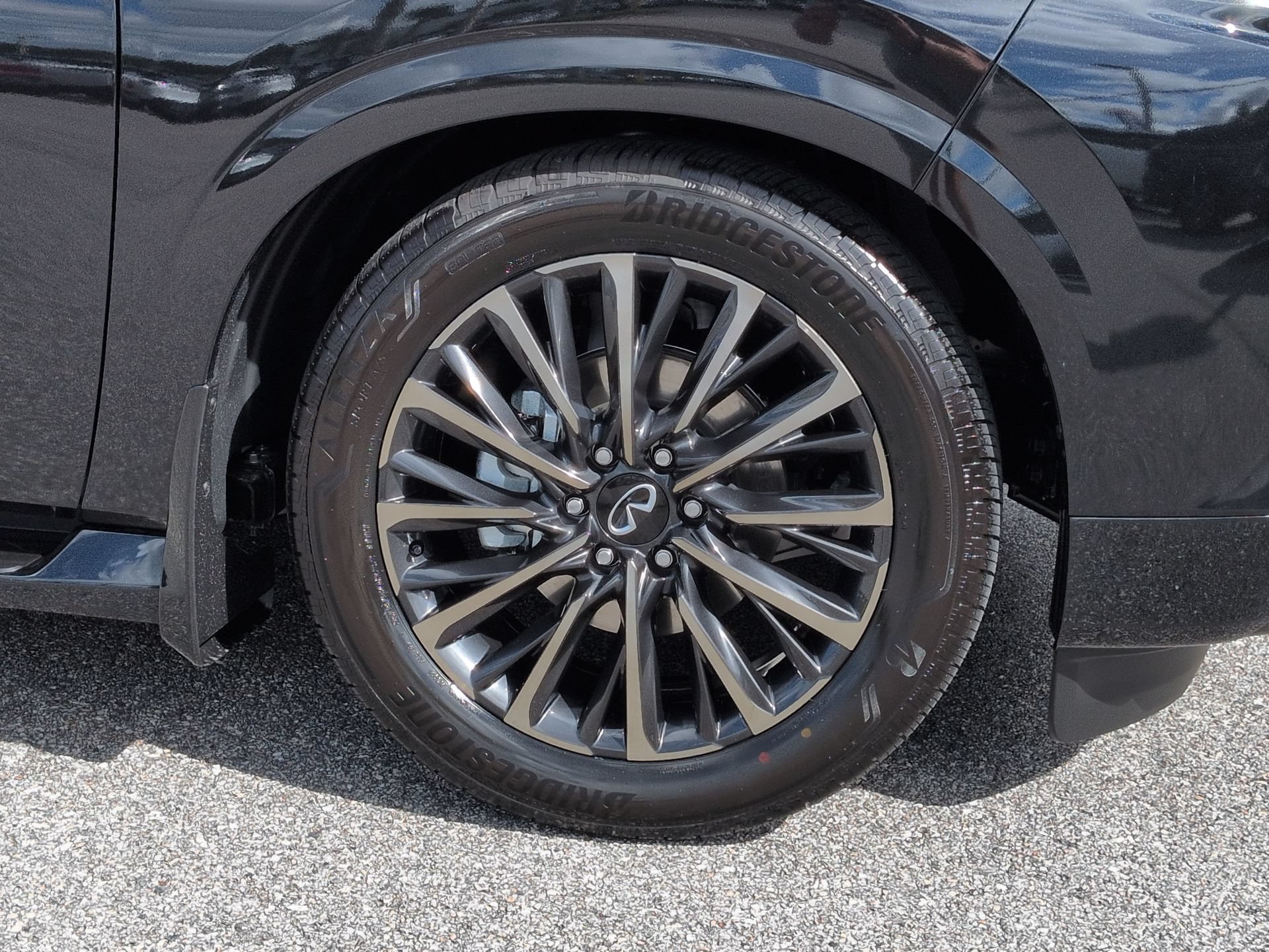 New 2027 INFINITI QX80 Autograph w/ Premium Cargo Package AWD/4WD image 12