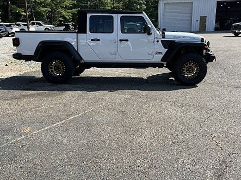 Used 2020 Jeep Gladiator Sport w/ Quick Order Package 24S AWD/4WD image 8