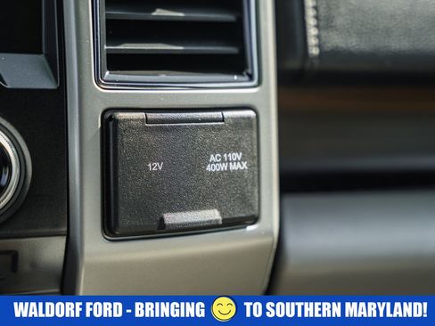 Used 2017 Ford F150 Lariat w/ Equipment Group 502A Luxury AWD/4WD image 30