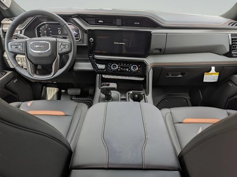 Used 2025 GMC Sierra 1500 AT4 w/ AT4 Premium Package AWD/4WD image 20
