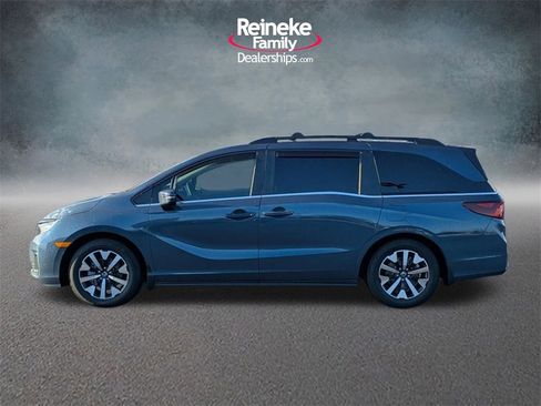 Used 2025 Honda Odyssey EX-L image 9