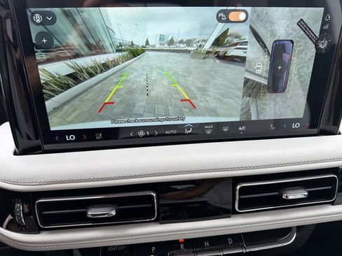 New 2026 Lincoln Aviator Reserve image 32