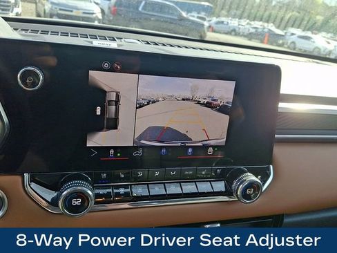 Used 2025 GMC Canyon AT4 w/ Technology Plus Package image 12