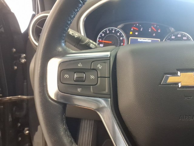 Used 2022 Chevrolet Blazer LT w/ Sound & Technology Package FWD image 17