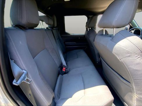 Used 2025 Toyota Tacoma SR5 AWD/4WD image 20