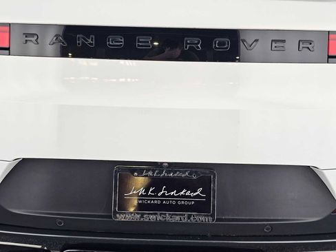 Used 2023 Land Rover Range Rover Sport SE AWD/4WD image 13