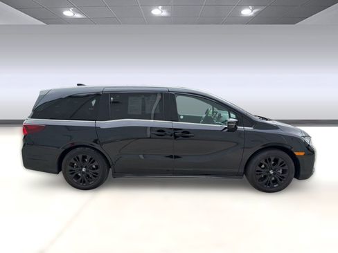 Used 2025 Honda Odyssey Sport-L image 8