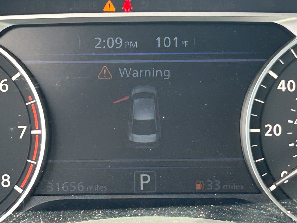 Used 2025 Nissan Altima 2.5 SV FWD image 21