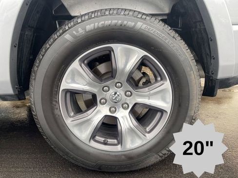 Used 2021 RAM 1500 Laramie image 7