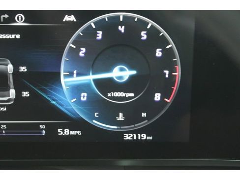 Used 2022 Kia Carnival SX Prestige image 25