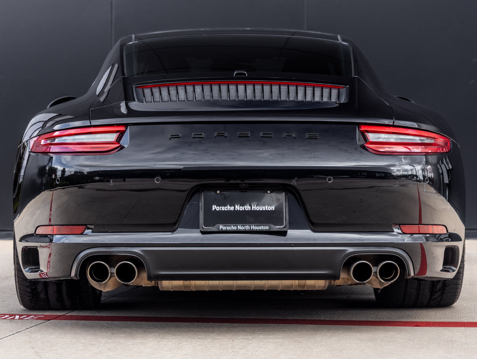 Used 2017 Porsche 911 Carrera S RWD image 10