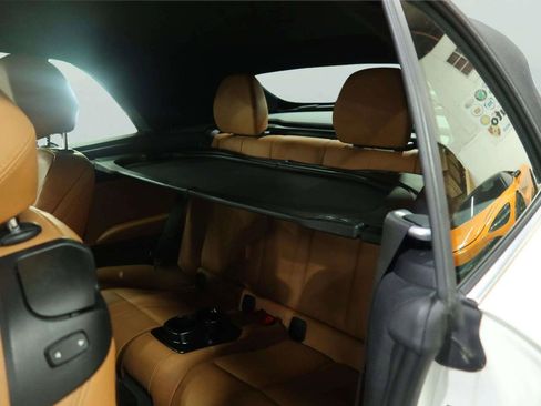 Used 2020 BMW 230i Convertible w/ Premium Package RWD image 25
