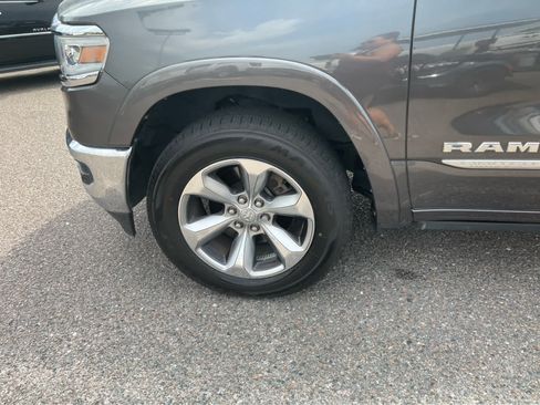 Used 2019 RAM 1500 Limited AWD/4WD image 9