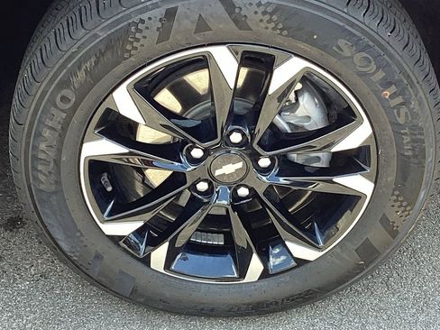 Used 2023 Chevrolet TrailBlazer LT w/ Convenience Package AWD/4WD image 23