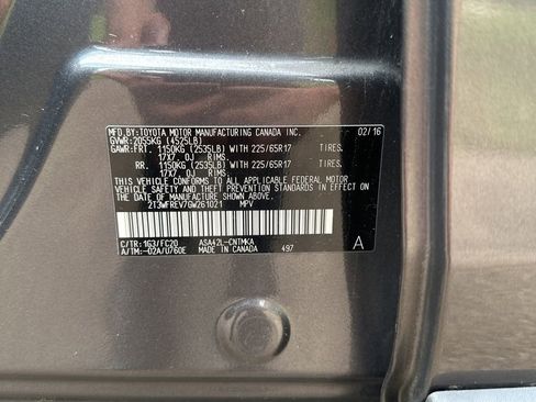 Used 2016 Toyota RAV4 XLE FWD image 25