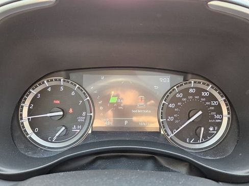 Used 2022 Toyota Highlander XLE image 14