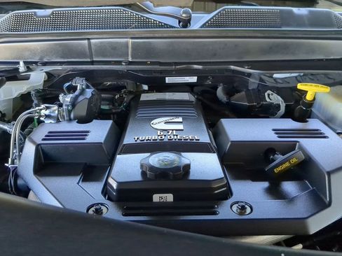 Used 2024 RAM 3500 Limited w/ Towing Technology Group AWD/4WD image 10