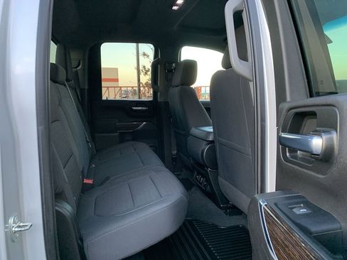 Used 2023 GMC Sierra 2500 SLE image 29