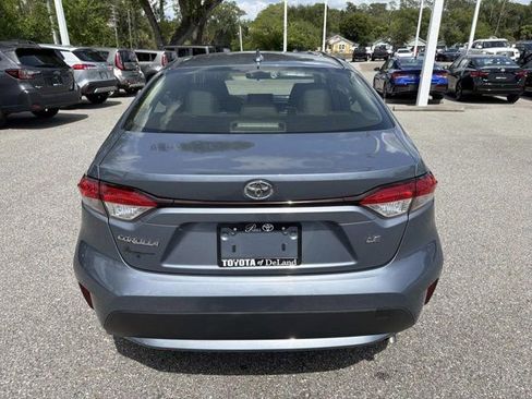 Certified 2022 Toyota Corolla LE FWD image 3