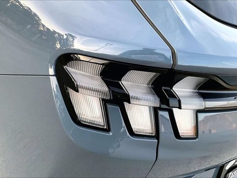 Used 2023 Ford Mustang Mach-E Premium AWD/4WD image 29