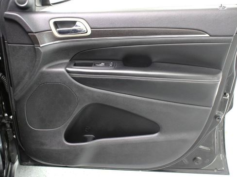 Used 2014 Jeep Grand Cherokee Limited AWD/4WD image 41
