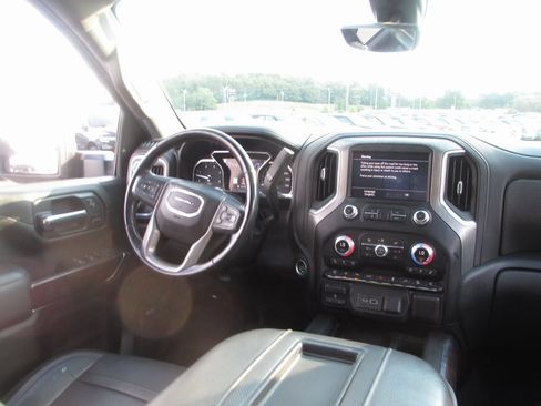 Certified 2022 GMC Sierra 2500 Denali w/ Denali Ultimate Package image 26