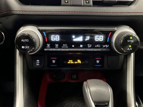 Used 2024 Toyota RAV4 TRD Off-Road image 20