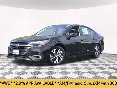 Used 2025 Subaru Legacy Premium image 2