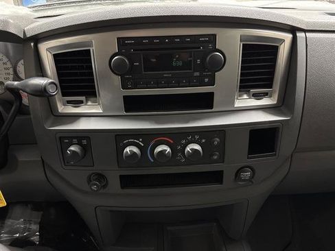 Used 2007 Dodge Ram 1500 Truck SLT w/ Trailer Tow Group image 9