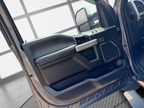 Used 2021 Ford F350 Platinum AWD/4WD image 44