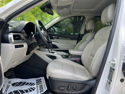 Used 2020 Kia Telluride EX FWD image 12