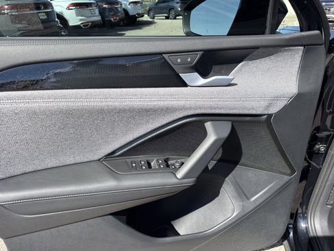 New 2026 Volkswagen Tiguan S image 11