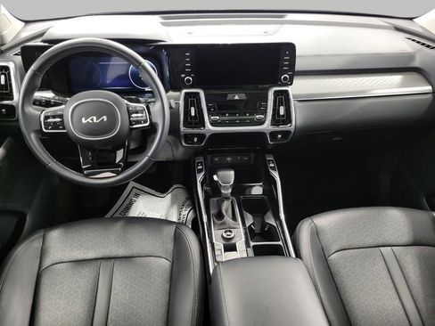 Used 2023 Kia Sorento SX AWD/4WD image 7