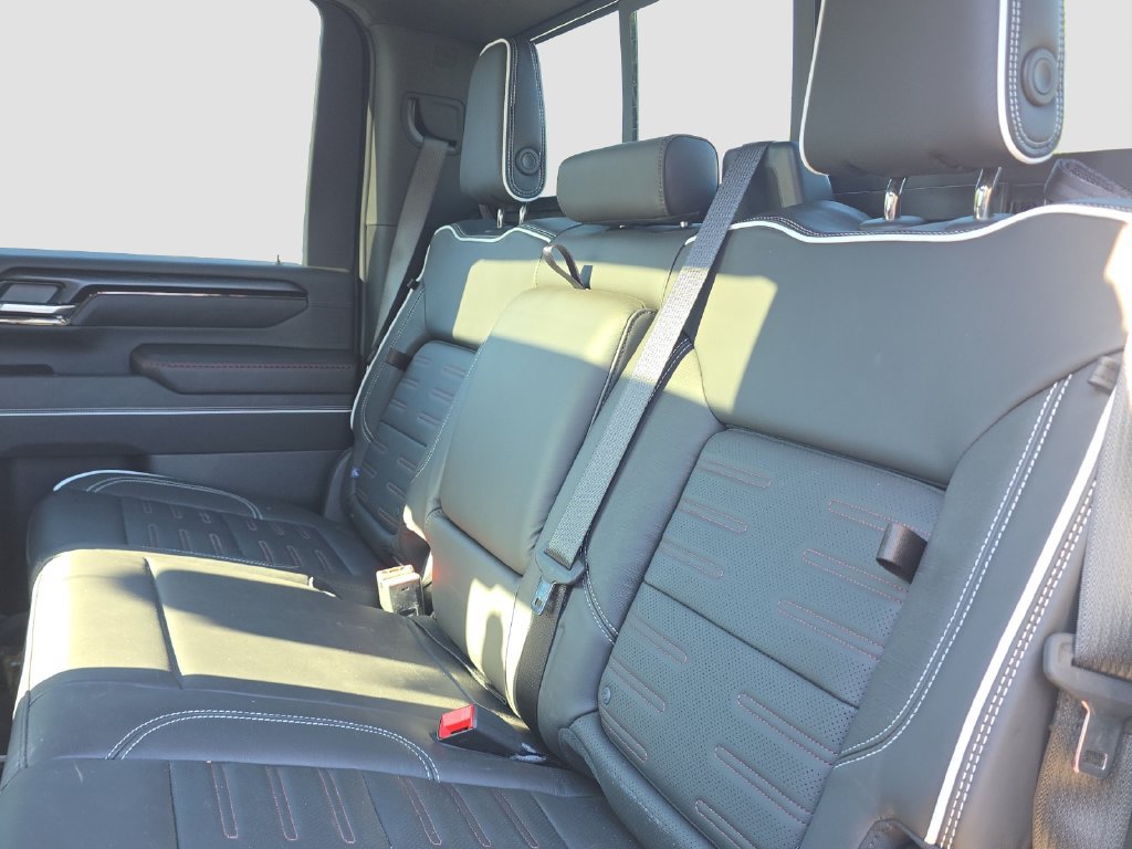 Used 2026 GMC Sierra 2500 AT4X AWD/4WD image 12