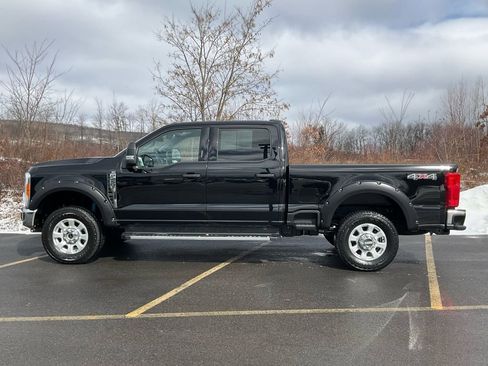 Used 2023 Ford F250 XLT w/ Snow Plow Prep Package image 32