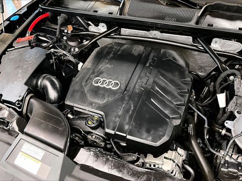 Used 2023 Audi Q5 2.0T Premium Plus w/ Premium Plus Package image 31